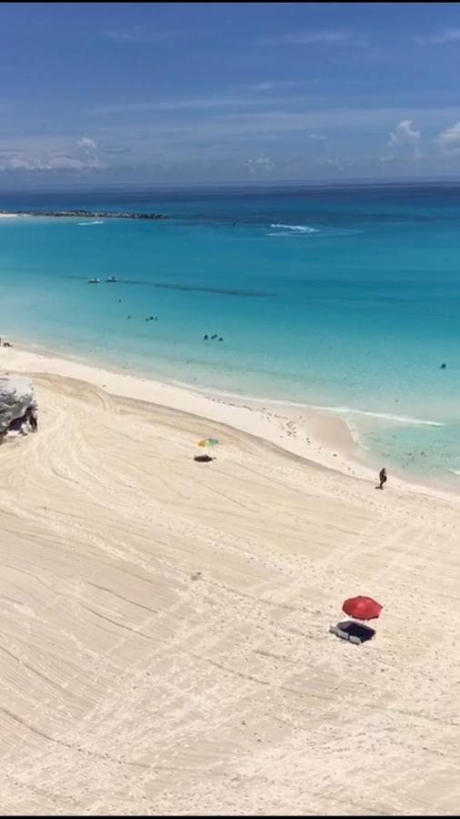 Studio Oceanfront Prime Location Cancun Bagian luar foto